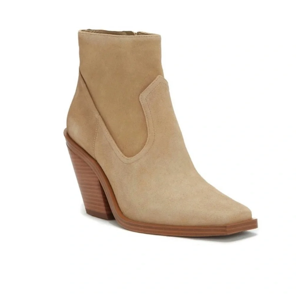 Vince Camuto Amtindo Tan Ankle Boots Worn Once Sueded Leather Side Zip Sz 6.5